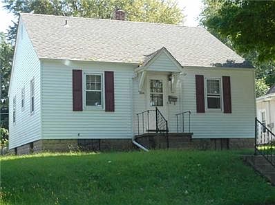 1st image of 604 S Green St