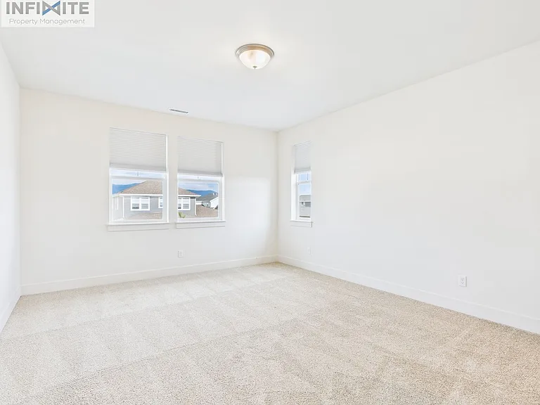 1611 Wyatt Earp Ct — Photo 10