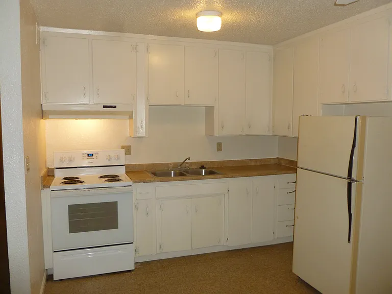 218 W Dakota Ave #A — Photo 7