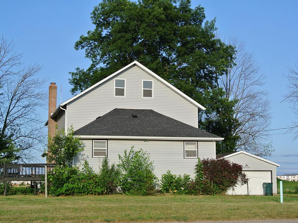 1st image of 10574 52nd Ave