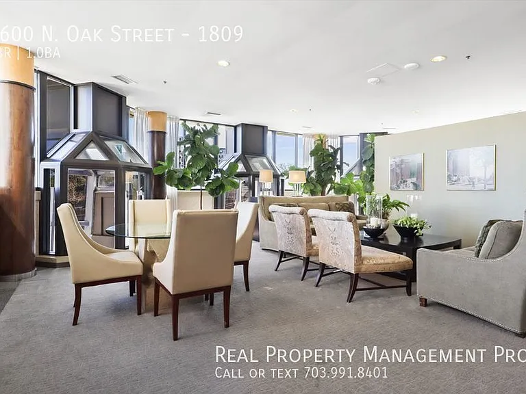 1600 N Oak St #1809 — Photo 23