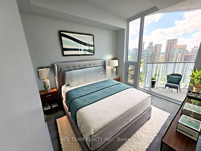 1 Fairview Rd E #3007 — Photo 16