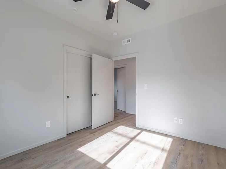 4202 NE Morrow Rd — Photo 14