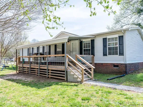 6532 Kidville Rd, Denver, NC 28037