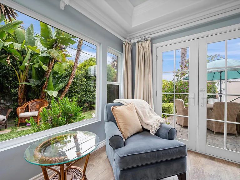 181 W Avenida Cornelio — Photo 20