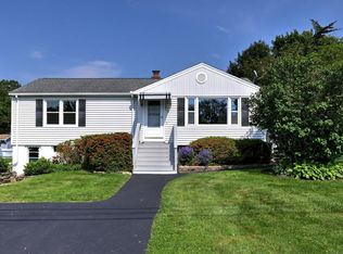 8 Kathy Dr, Seymour, CT 06483