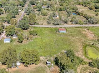 201 S Plum St, Holden, MO 64040