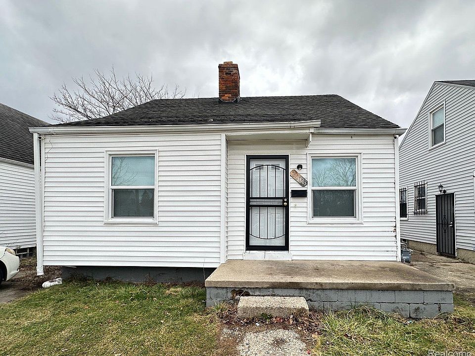 1st image of 20123 Concord St