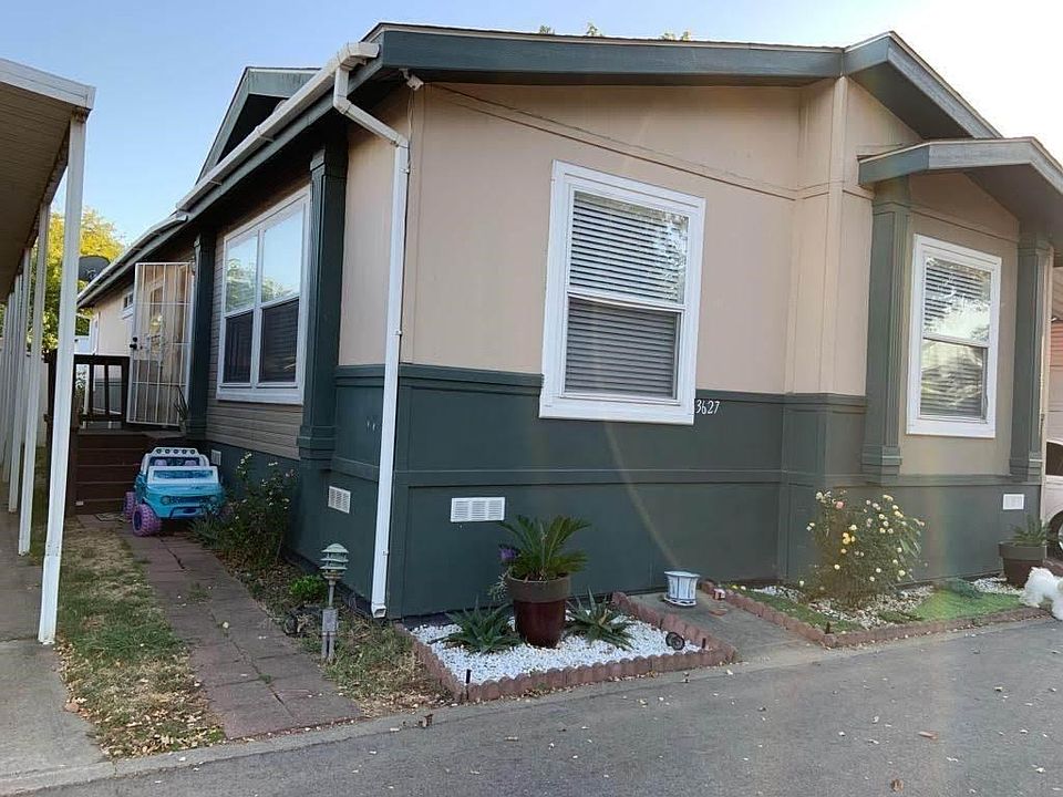1st image of 3627 Magpie Ln #43