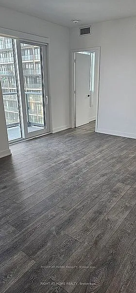 3 bed, $7,650 — Photo 4