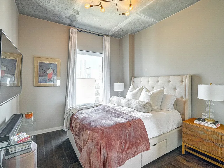 600 12th Ave S #738 — Photo 23