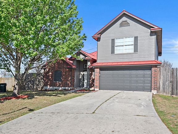 2nd image of 310 Bailey Loop