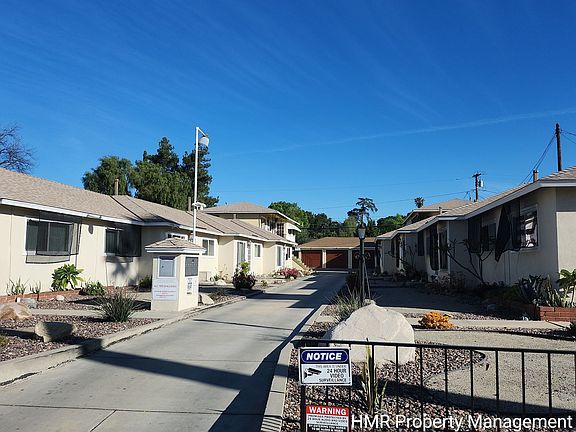 2nd image of 519 1/2 San Francisco Ave