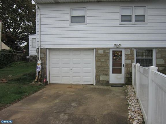 3rd image of 3901 Patrician Dr