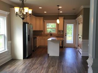 118 Carousel Cir, Crawfordville, FL 32327