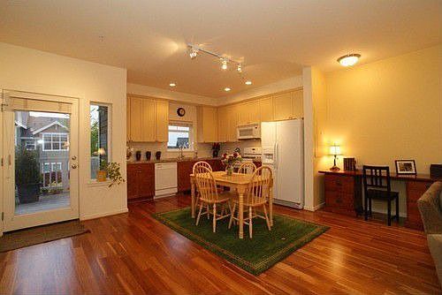 3rd image of 1907 18th Ave NE