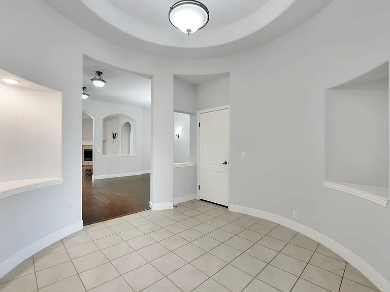 2616 Tinsley Dr — Photo 7