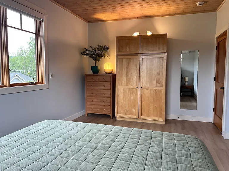 923 Cascade Ave — Photo 20