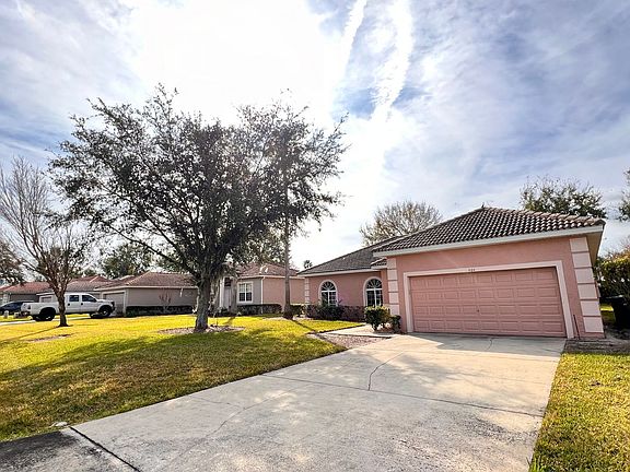 3rd image of 404 Bay Leaf Dr