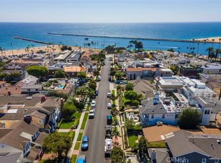 237 Heliotrope Ave, Corona Del Mar, CA 92625