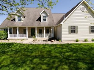 1450 Deer Woods Dr NE, Swisher, IA 52338