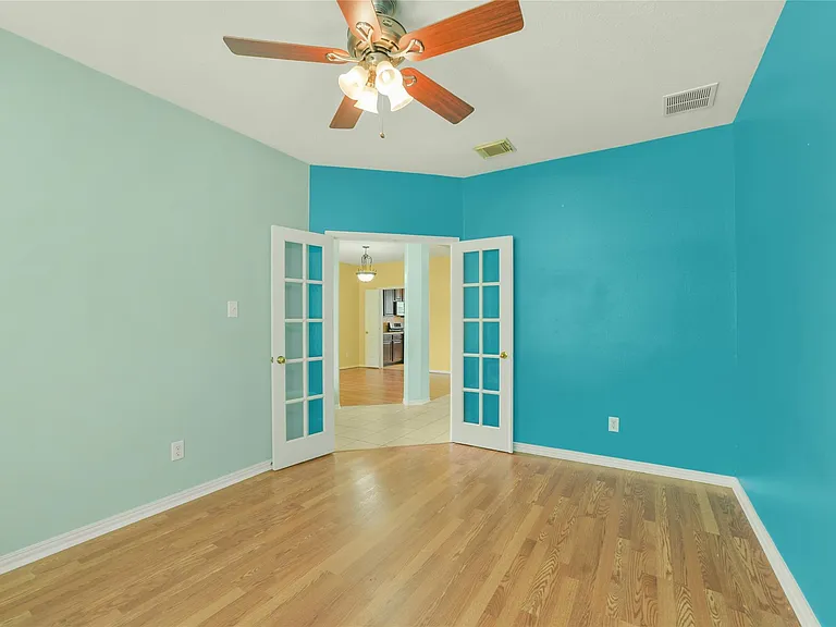 18022 Oak Orchard Ln — Photo 5