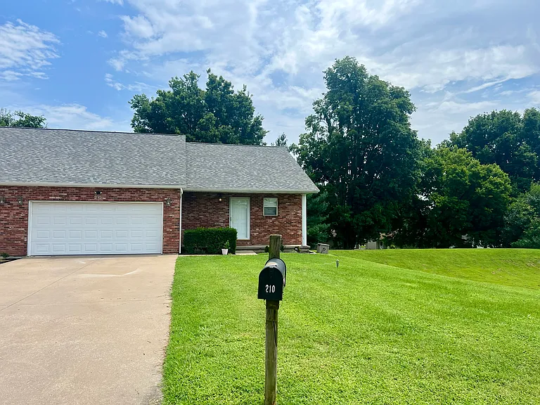 210 Whetstone Way #210 — Photo 1