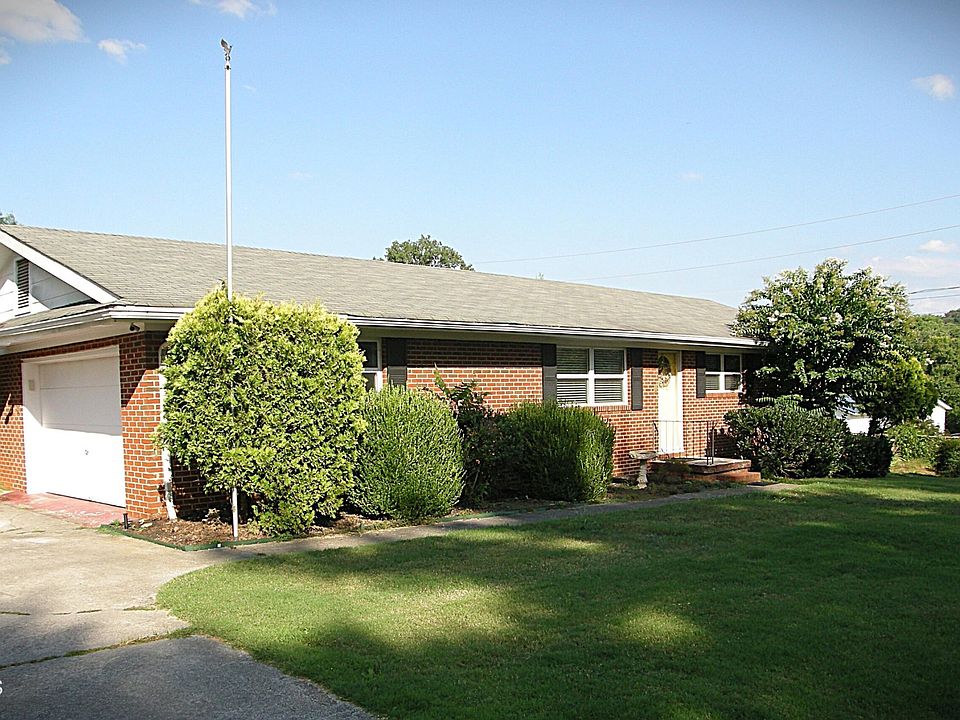 1st image of 334 Westmoreland Dr