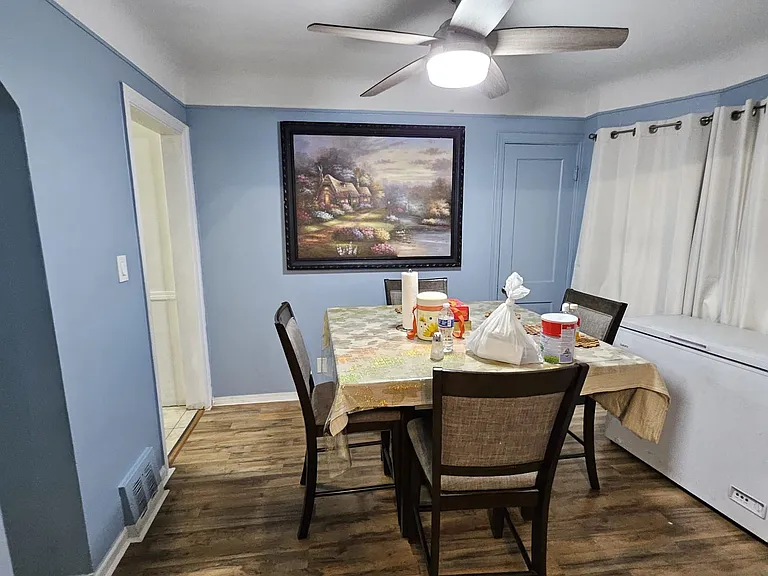 20984 Dexter Blvd — Photo 20