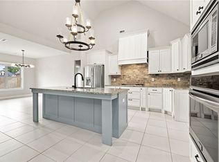4608 W Canopy Meadows Dr, Rogers, AR 72758