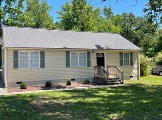 14525 Rivermont Rd, Chester, VA 23836