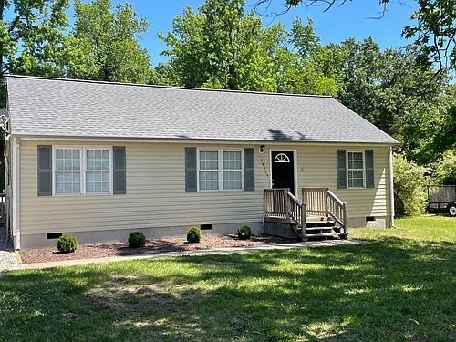 14525 Rivermont Rd Photo 1