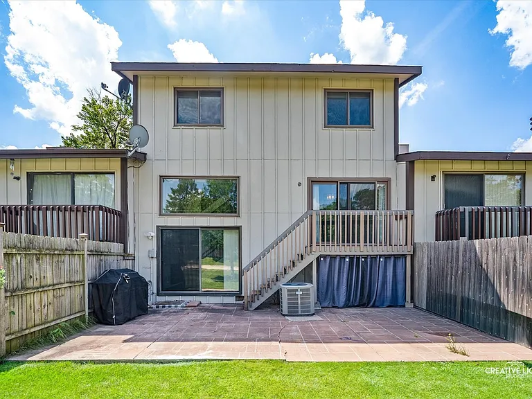 772 Circle Dr — Photo 16