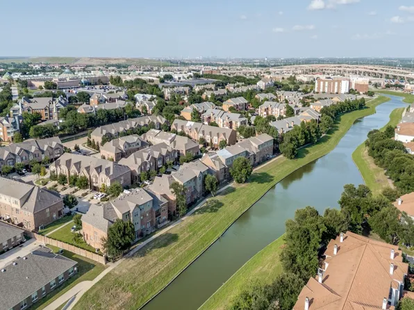 572 Hampshire Dr, Lewisville, TX 75067