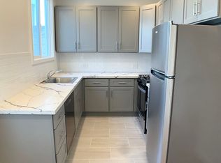 Top Floor, Laundry On-Site. Garage Available! Dishwasher! Large Closets!, San Francisco, CA 94115