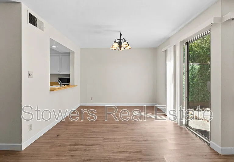 433 Garden Creek Pl — Photo 8