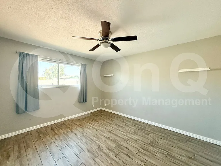337 N Williams — Photo 7