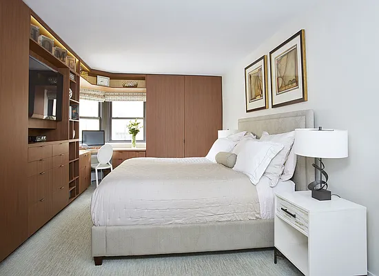 Sold by Stribling | media 15