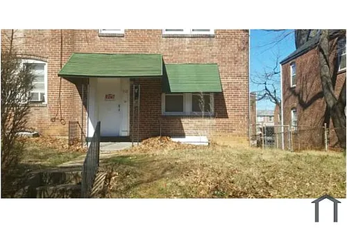112 Denison St #2 Photo 1