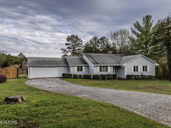 2522 Cindy St, Athens, TN 37303