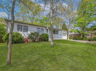 184 Ralph Ave, Babylon, NY 11702