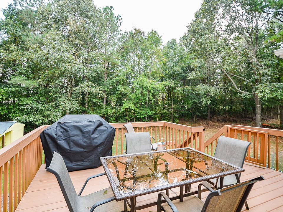 2nd image of 4041 Wedgefield Ct