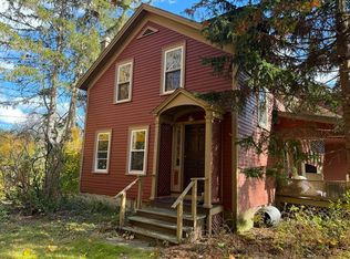 494 River Rd, Deerfield, MA 01342