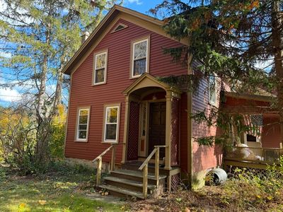 494 River Rd, Deerfield, MA, 01342