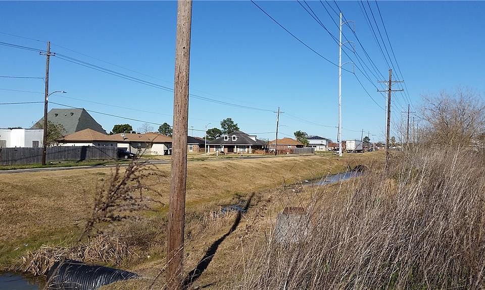 1st image of Dwyer Rd