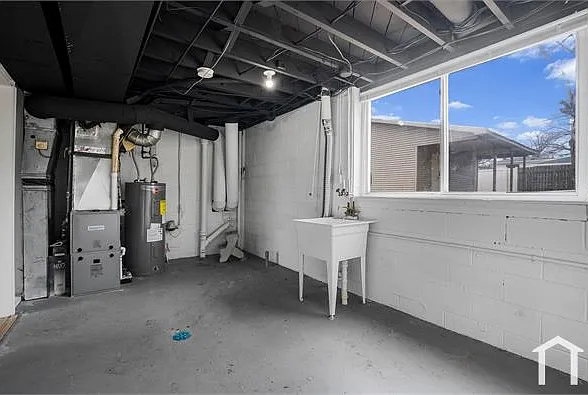 9342 Birch St — Photo 18
