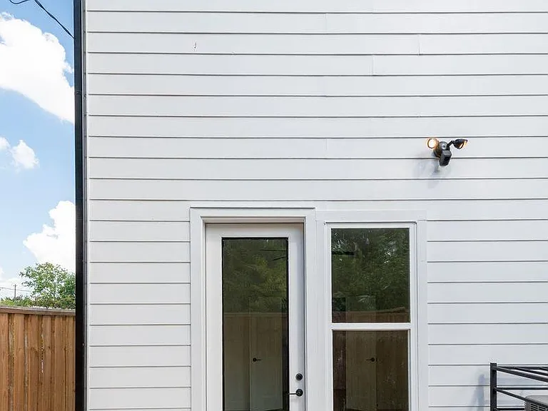 3344 Sauer St — Photo 18