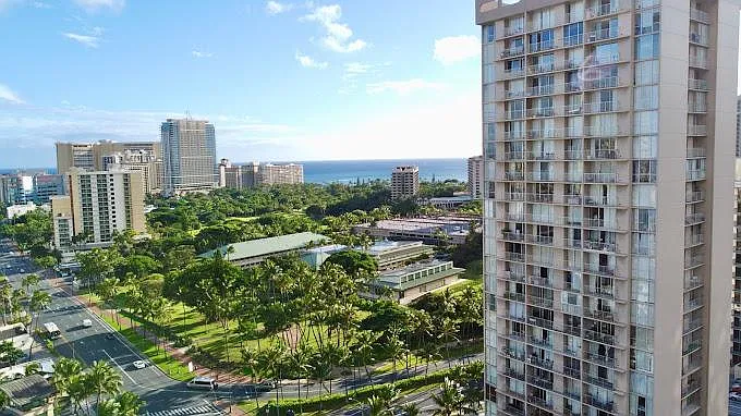 1925 Kalakaua Ave #1505 — Photo 35