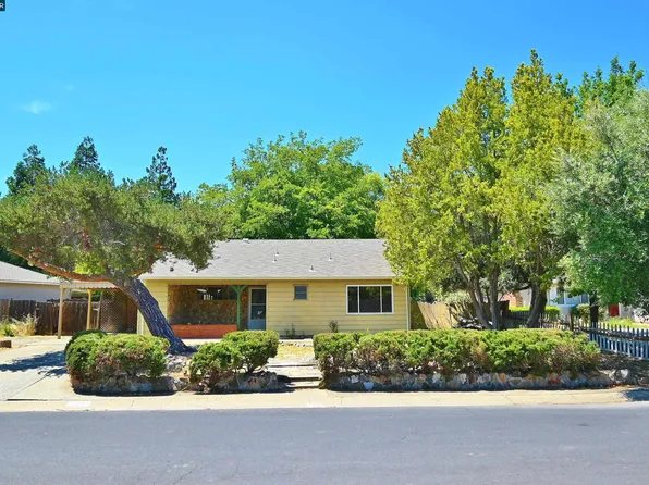1531 Pear Dr, Concord, CA 94518