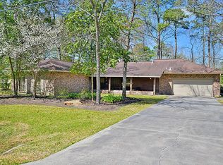 128 Masters Dr, Conroe, TX 77304